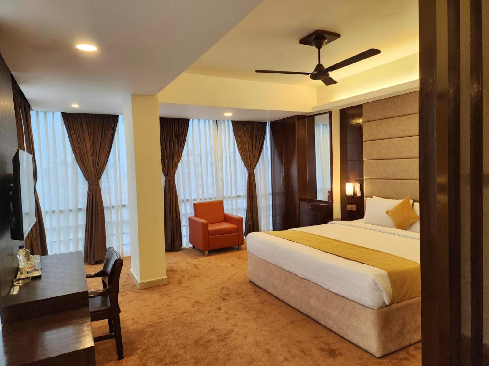 White Park Hotel & Suites Chittagong Luaran gambar