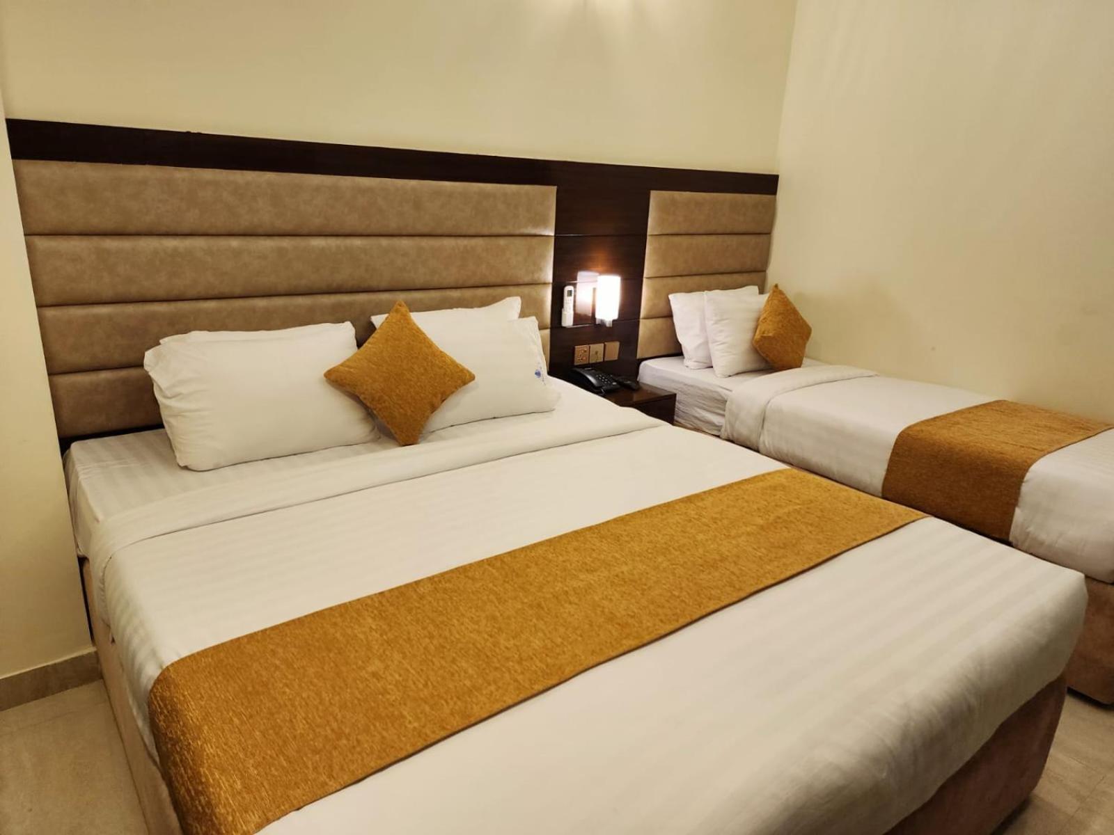 White Park Hotel & Suites Chittagong Luaran gambar